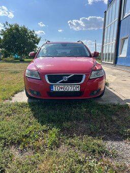 Volvo v50 1,6 TDi80kw. r.v.2009 manuál 5st. - 2