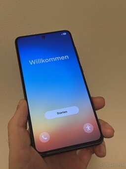 Samsung Galaxy S21 FE 5G (128GB) - 2
