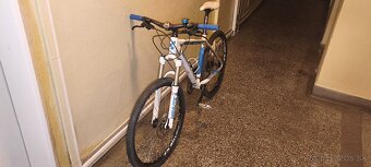 Predám horský bicykel CUBE,kolesá 26" - 2