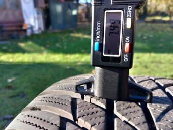 225/55 r17 zimne pneumatiky - 2