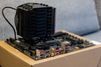 Set - Ryzen 7 3700X + MSI B450 Pro Carbon AC + Dark Rock 4 - 2