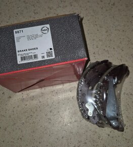 Predám brzdové čeľuste na Fabia, Polo - 2