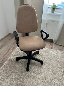 Predám kancelársku stoličku - 2