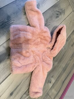 Oblečenie viac v texte - 2