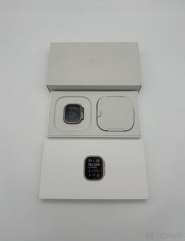 Apple Watch Ultra 2 49mm Titanium + ZÁRUKA - 2