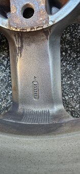 5x114,3 R18 + pneu - 2