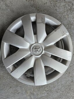 14" Puklice Toyota 3ks - 2