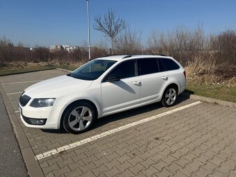 Skoda octavia 3 kombi 2.0tdi DSG - 2