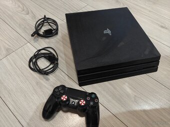 Playstation 4 Pro 1TB - 2