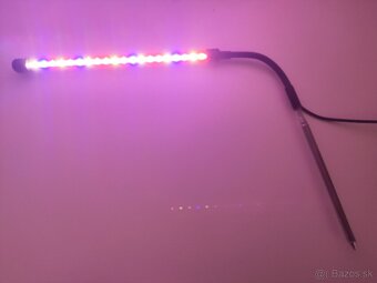 #L0259 LED Grow Light pre izbové rastliny – 20 LED, časovač - 2