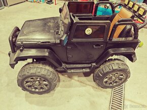 Elektrické autíčko Jeep Raptor 4x4 čierne - 2