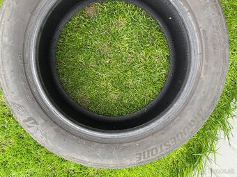 225/55 R17 letne pneu Bridgestone rv2021 - 2