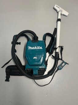 Makita vysavac AKU - 2