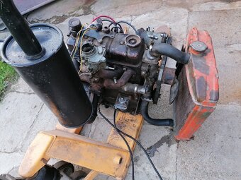 Predám motor s prevodovkou Škoda 1202. - 2