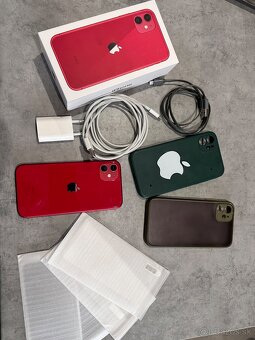 Predám IPhone 11 64gb red - 2
