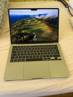Predám MacBook Air M2 8GB/512GB - 2