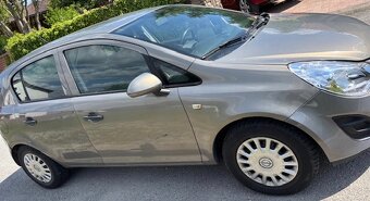 Opel Corsa - 2