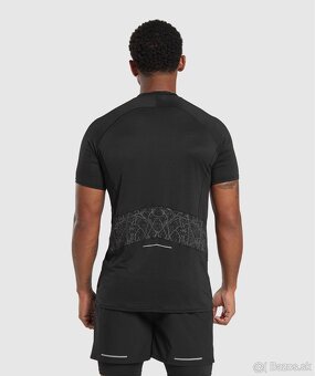 panske tricko Gymshark velkost M cierne - 2