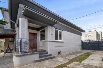 ZNÍŽENÁ CENA SENEC – NA PREDAJ 2 samostatne stojace rodin - 2