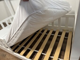 Domčeková postel - 2