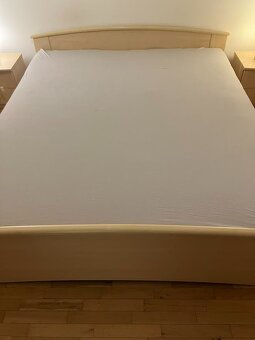 Predám manželskú poteľ. - 2