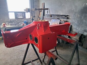 Podstavec na Epsilon E165Z - 2