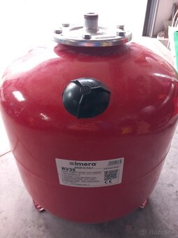 Predam expanznú nádobu 35 l - 2