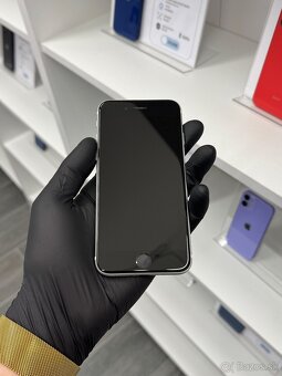 ZÁRUKA 2 ROKY / Apple iPhone SE 2020 64GB White, 100% - 2