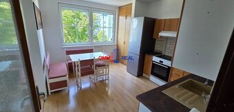 1,5 izbový byt 56,5 m2, Dvojkrížna - 4/11, balkón, klimatizá - 2