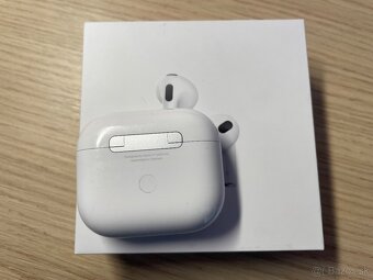 Apple Airpods MME73ZM/A (3rd generation) - 2