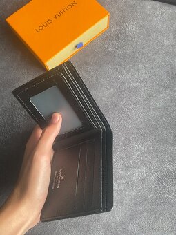 Čierna Louis vuitton peňaženka - 2