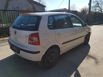 VOLKSWAGEN POLO 1,2B 40KW RV.2002 - 2