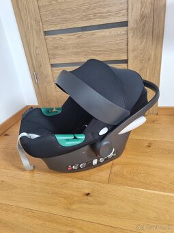 CYBEX detska autosedacka (vajicko) - 2