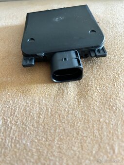 OEM 2Q0 907 686 B snimac mrtveho uhla Škoda, VW, Seat - 2