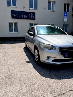 Peugeot 301 - 2
