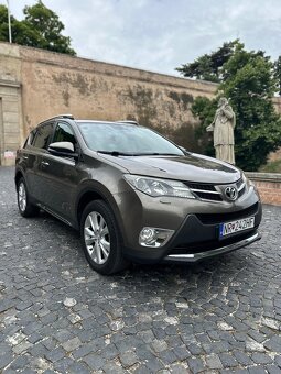 Toyota RAV4 2.2 l D-CAT Premium - 2