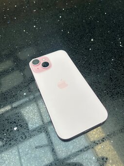 iPhone 15 256GB ružový - 2