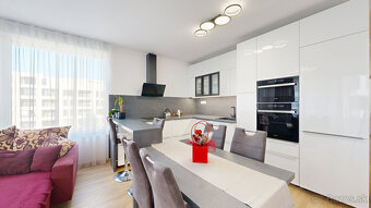 🏡 Na predaj štýlový 2-izbový byt v projekte PRÚDY Trnava - 2