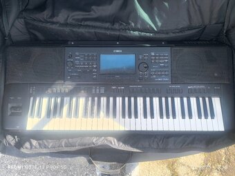 Klávesy Yamaha sx700 - 2