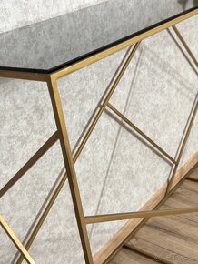 Konzolový stolík - 2