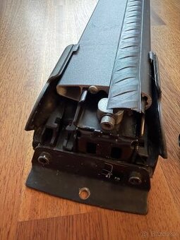 Predám nosič Thule Wingbar Edge 9596 Black + kit XT 3145 - 2