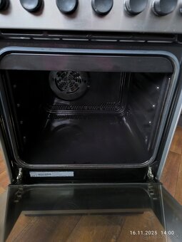 Plynový sporák z elektrickou rúrou - 2