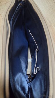 kabelka Guess bledá - 2