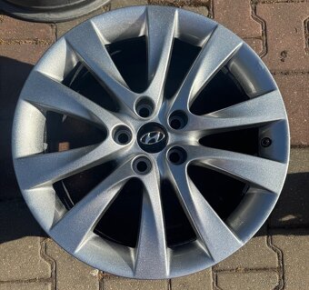 predam elektrony hyundai ix35 - 2