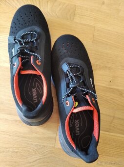 Pracovné topánky 42 - 2