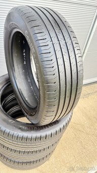 Letné pneu. Continental 215/55 R17 - 2