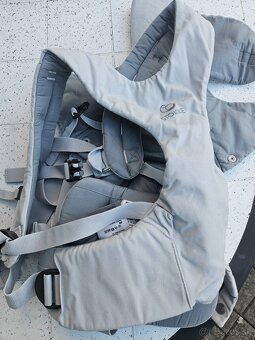 Ergonomicky nosic Stokke - 2
