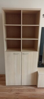 Obyvacia stena so stolikom - 2