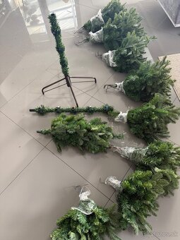 Vianocny 3 D stromcek - 2