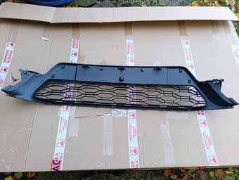 Spodný stredový nárazník Dacia Stepway 17-20 - 2